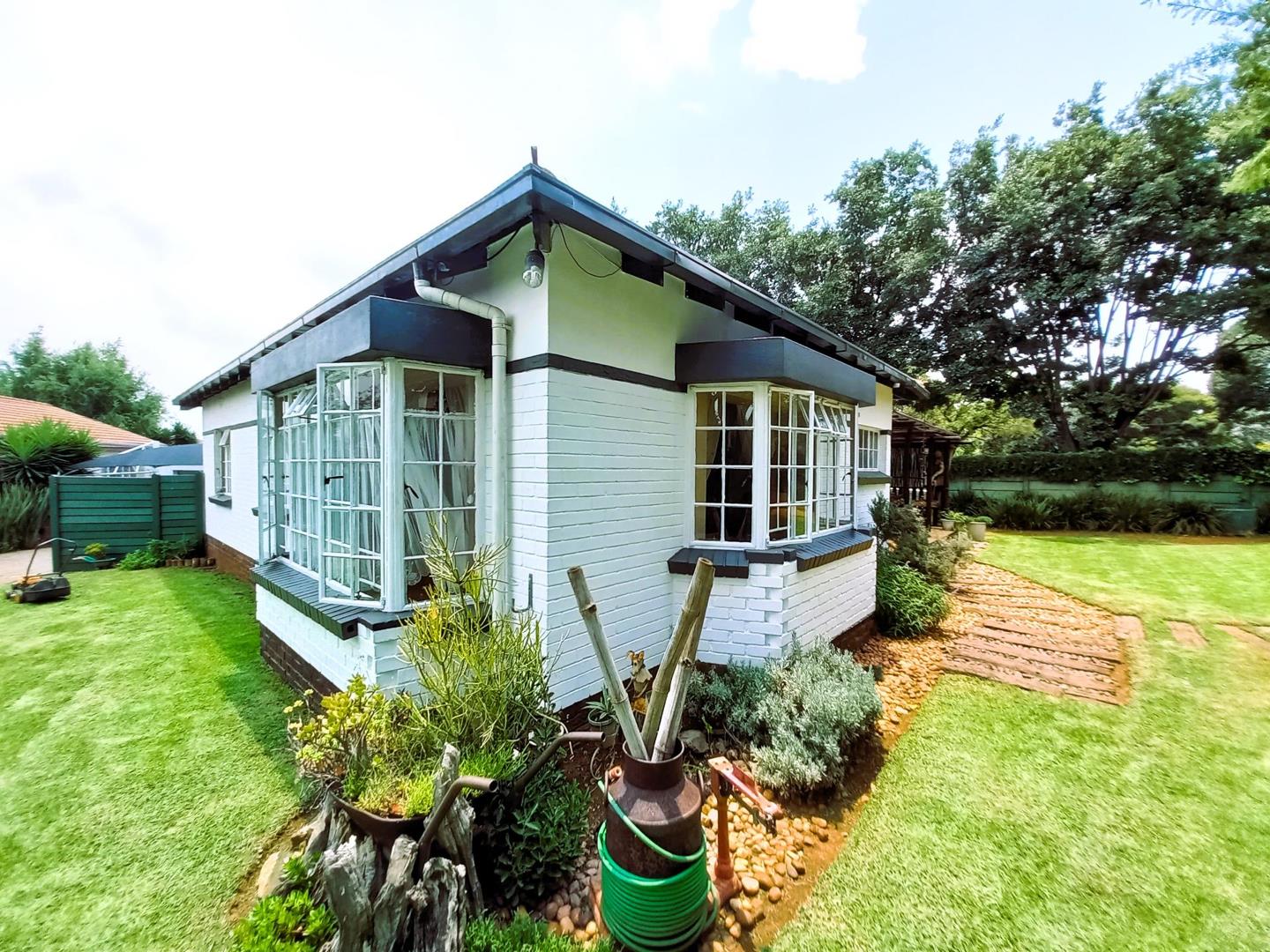 3 Bedroom House for sale in Hurlyvale 19 St Teresa Road P24113855873