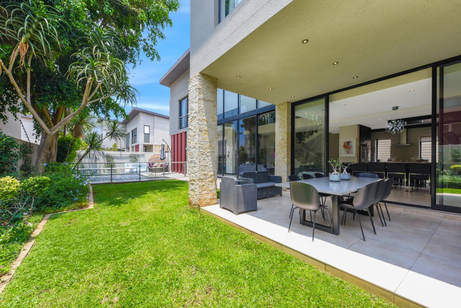 4 Bedroom House for sale in Morningside P24113856805