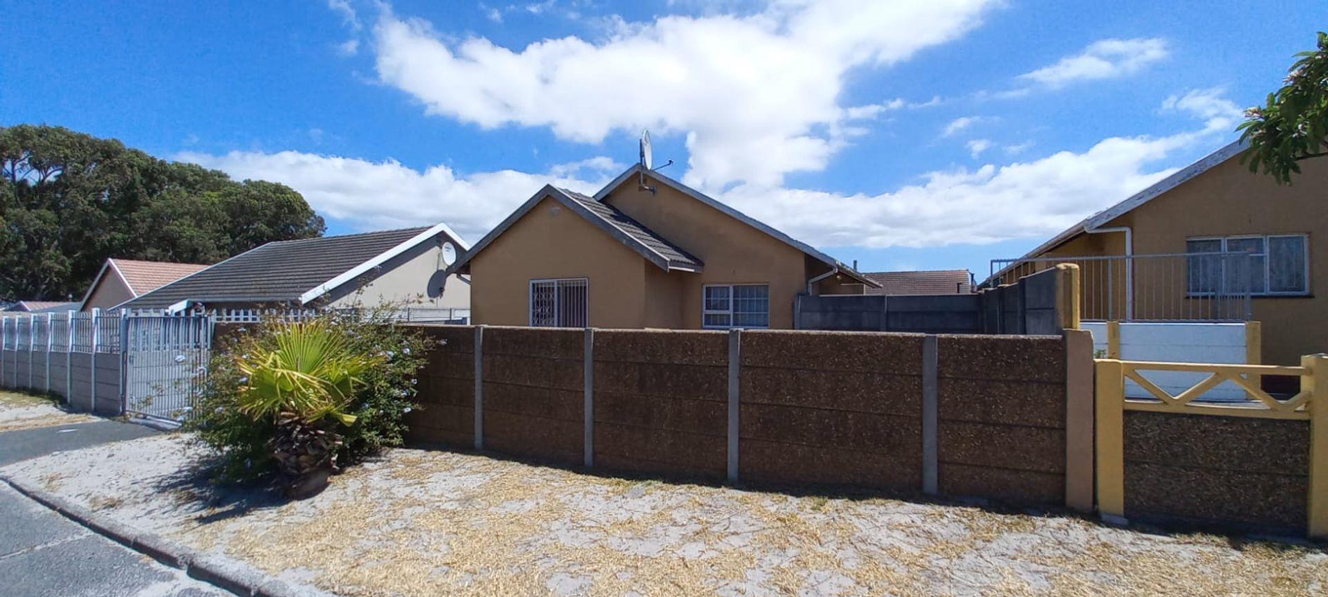 Grassy Park Property Property and houses for sale in Grassy Park