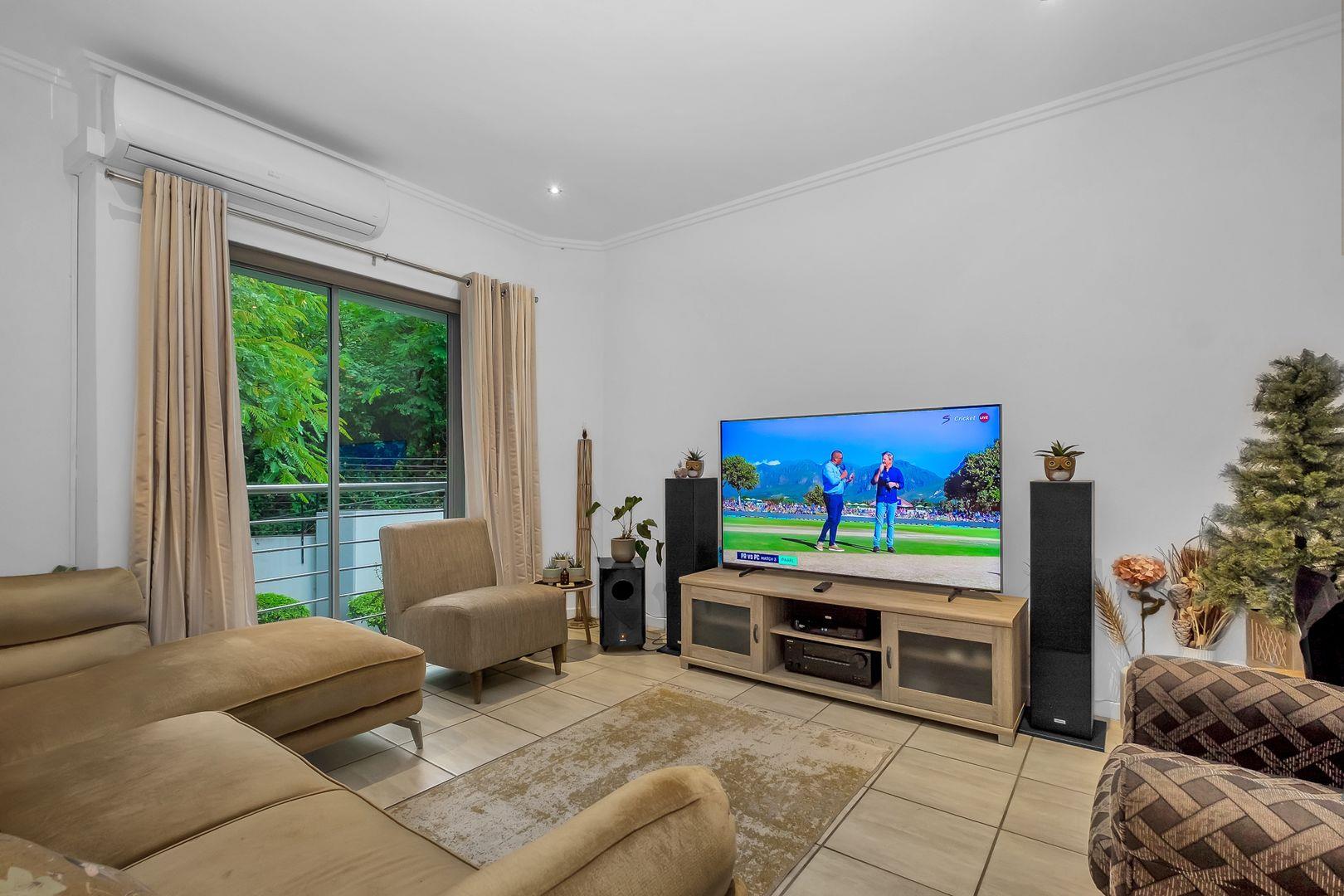 3 Bedroom Apartment / flat for sale in Morningside Manor P24113857960