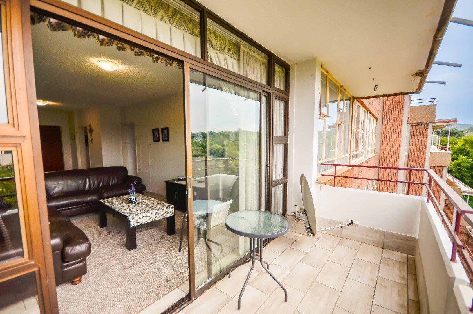 2 Bedroom Apartment / flat to rent in Lynnwood Glen 74 Ilkey Road