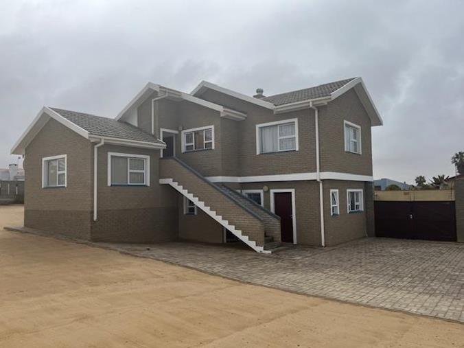 4 Bedroom House for Sale in Ocean View