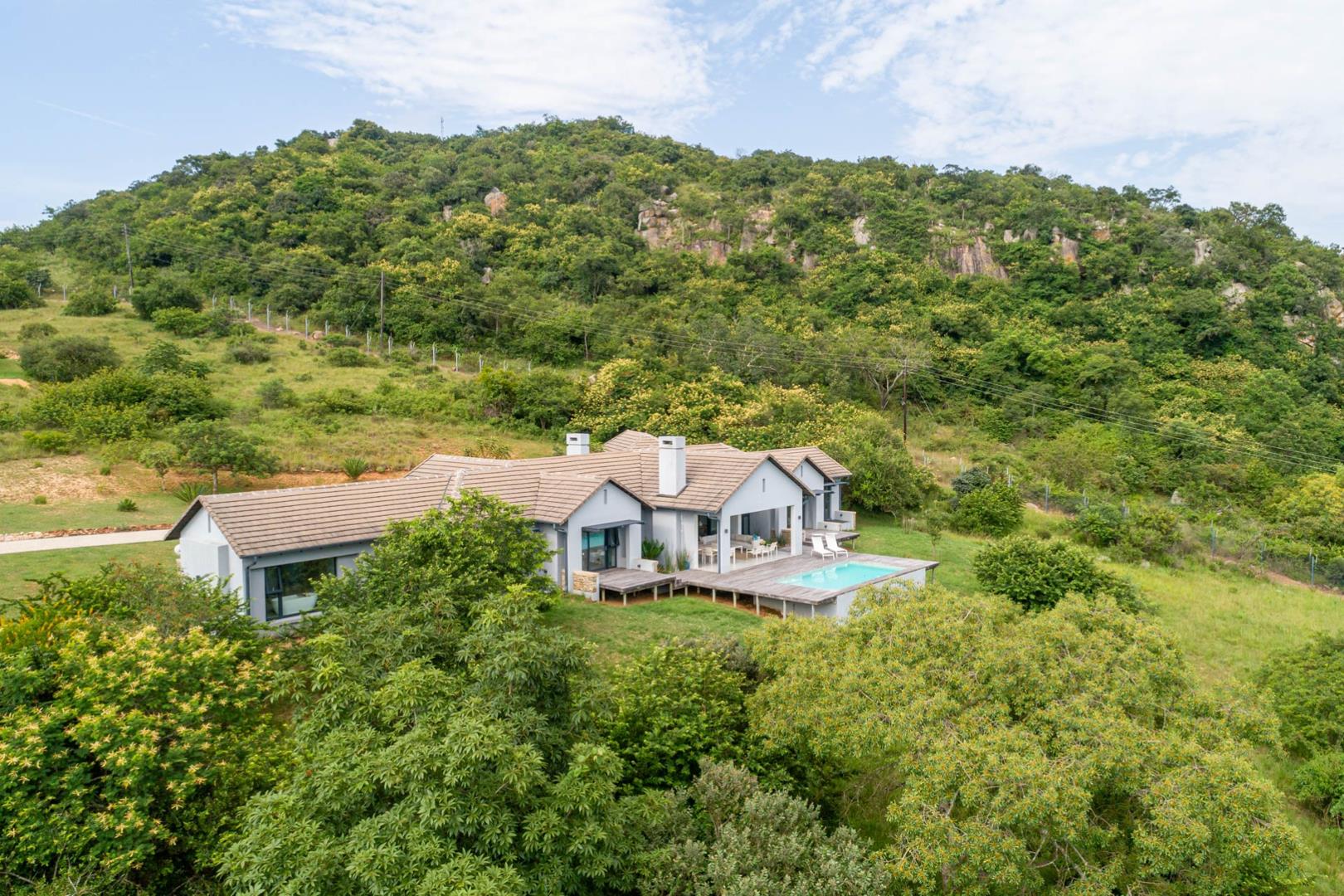 4 Bedroom House for sale in White River Estates 6 Hills Loop