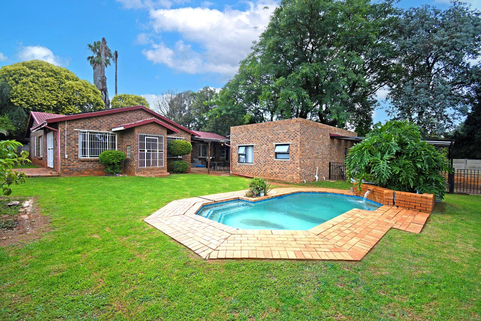 Allen's Nek Property Property and houses for sale in Allen's Nek