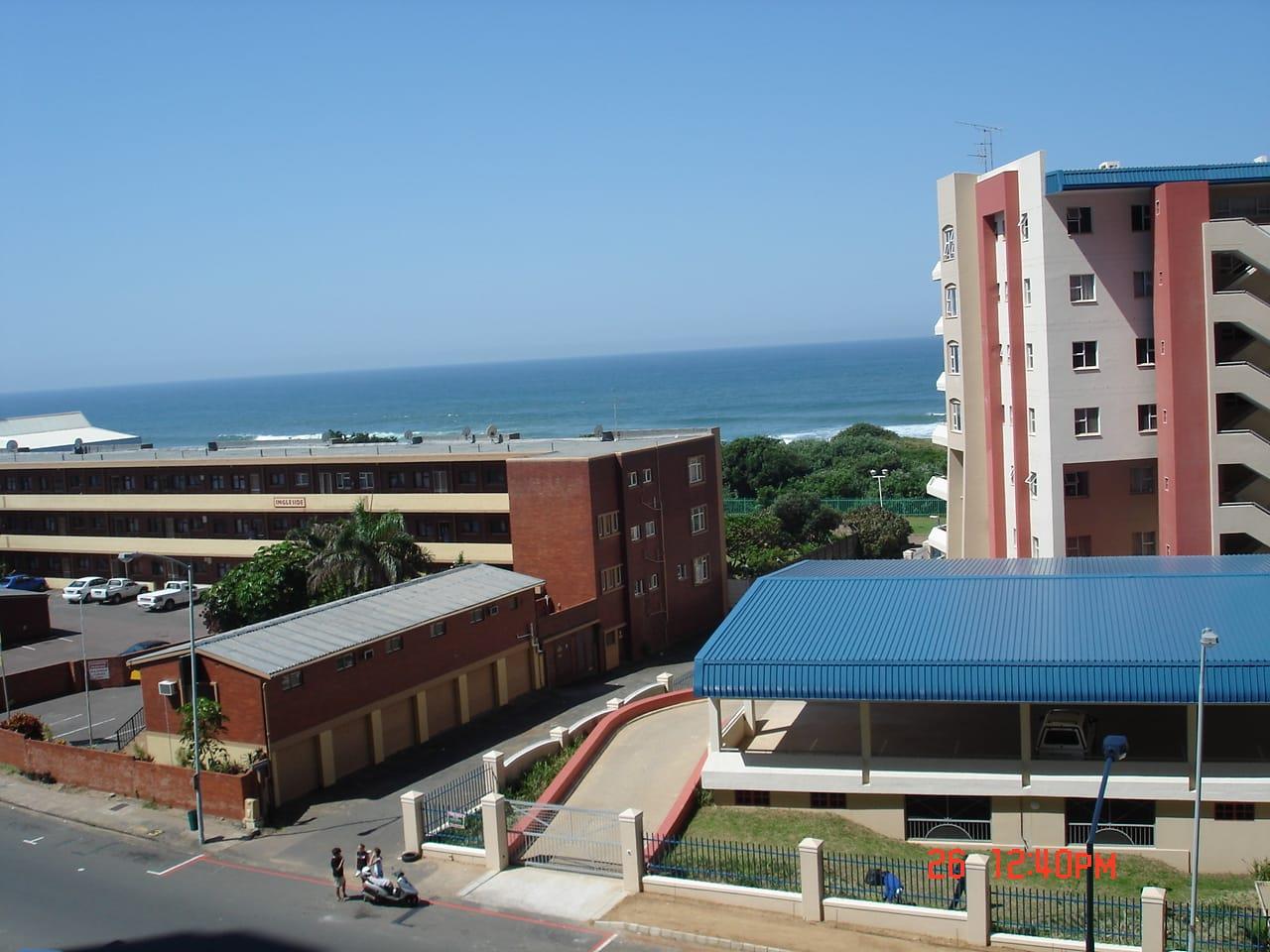 3 Bedroom Apartment / flat for sale in Amanzimtoti 16 Beach Road