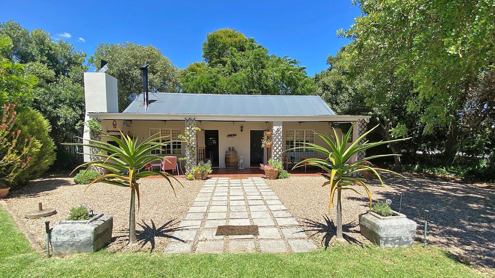 Property and houses for sale in Stanford Stanford Property