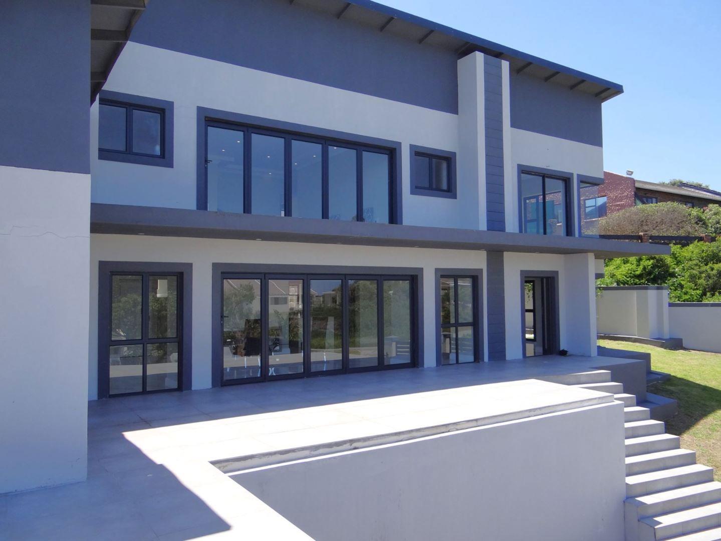 Kini Bay Property Property and houses to rent in Kini Bay