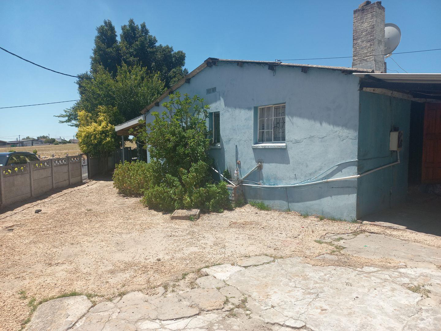 2 Bedroom House for sale in Paarl East 4 Hofmeister P24113869940