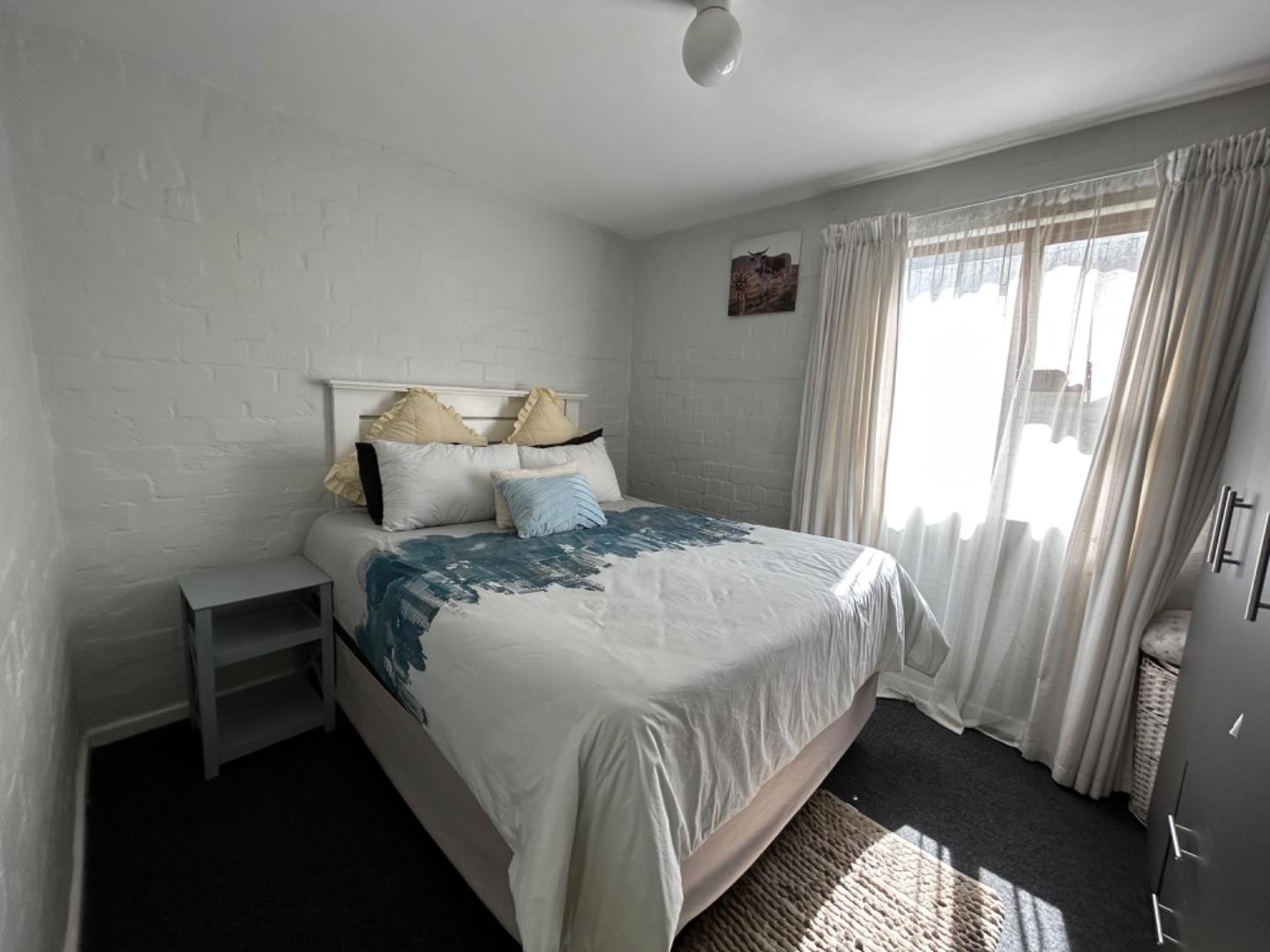 Apartments / flats for sale in East London East London Property