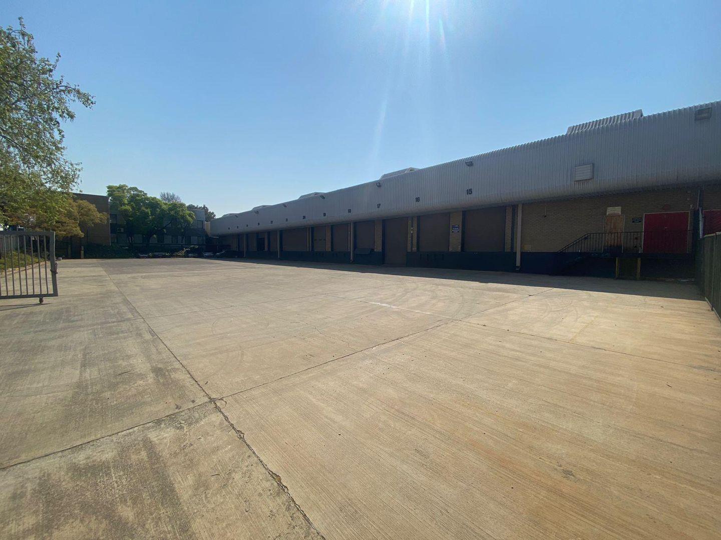 Jet Park Property Industrial property to rent in Jet Park