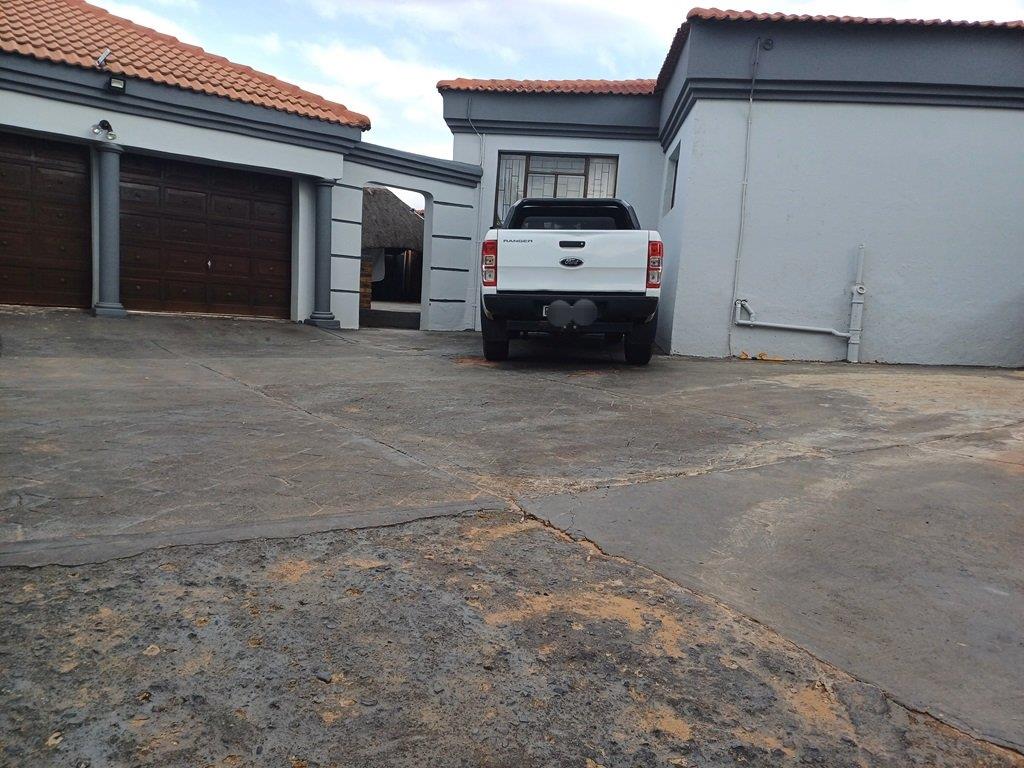 West Park, Pretoria Property Property and houses for sale in West Park, Pretoria Property24