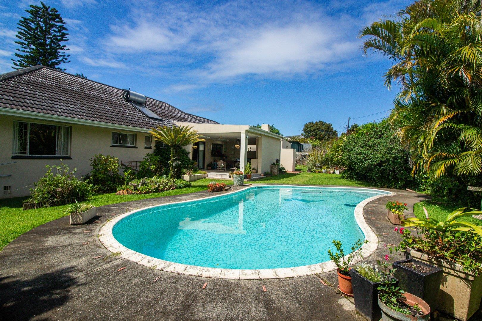 Beacon Bay Property Houses for sale in Beacon Bay Page 3