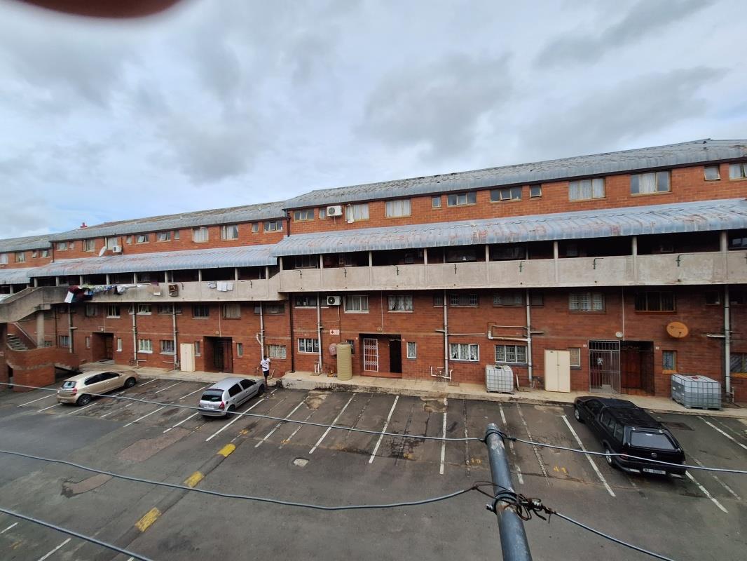 3 Bedroom Apartment / flat for sale in Tongaat Central 5 Church