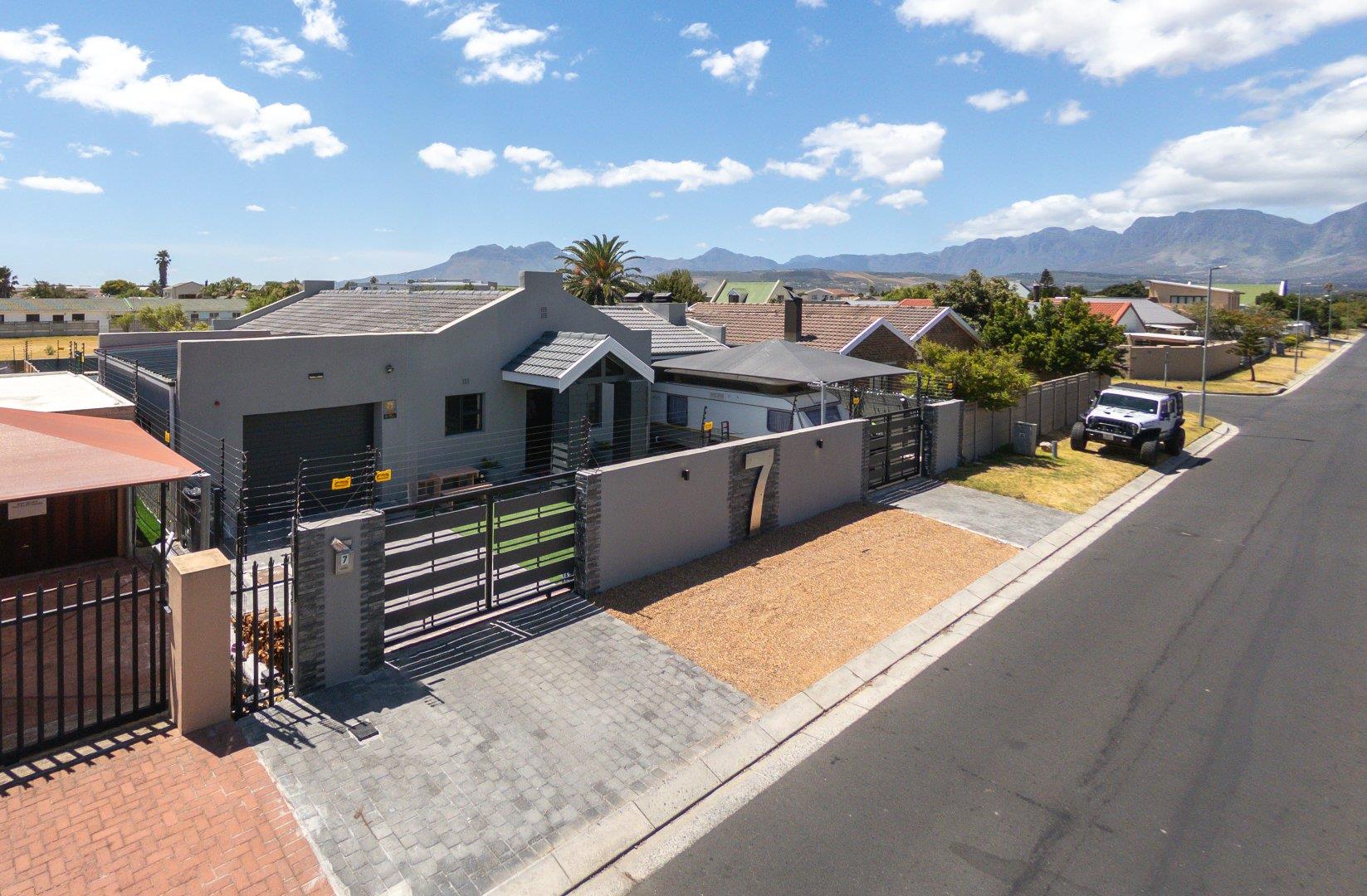 Houses for sale in Gordons Bay Gordons Bay Property