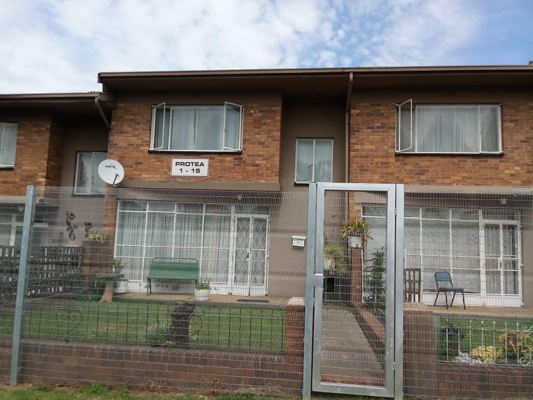 Farrarmere Property Property and houses to rent in Farrarmere