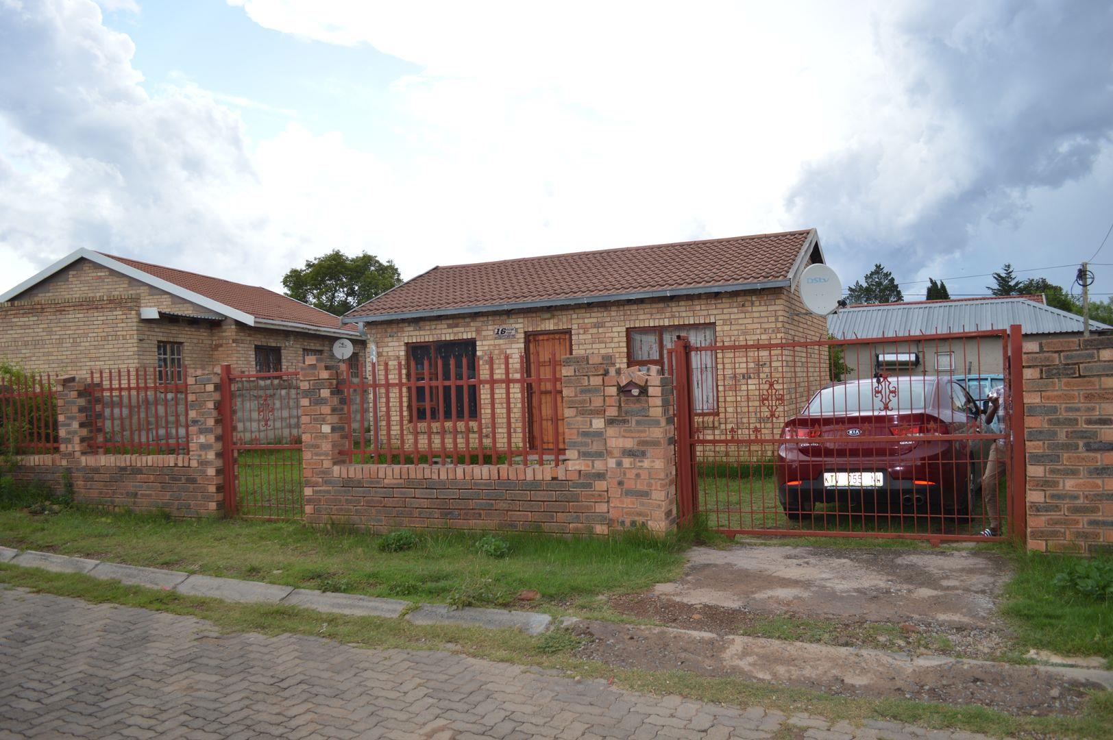 Granger Hough Park Property Property and houses for sale in Granger