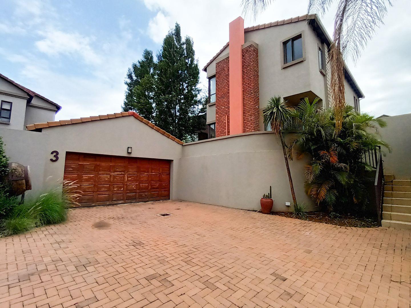 3 Bedroom House for sale in Xanadu Nature Estate P24113878536