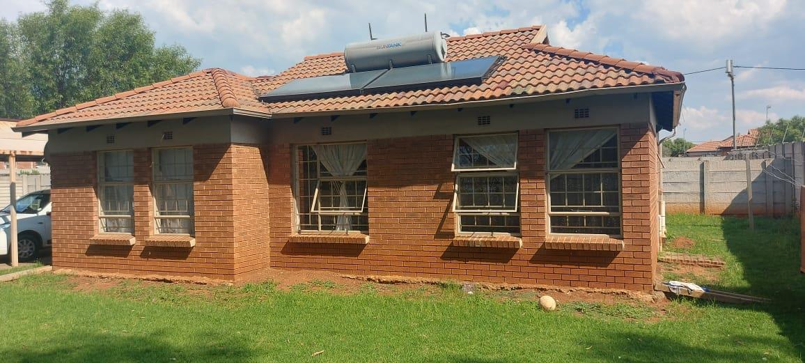 Clayville Property Houses to rent in Clayville