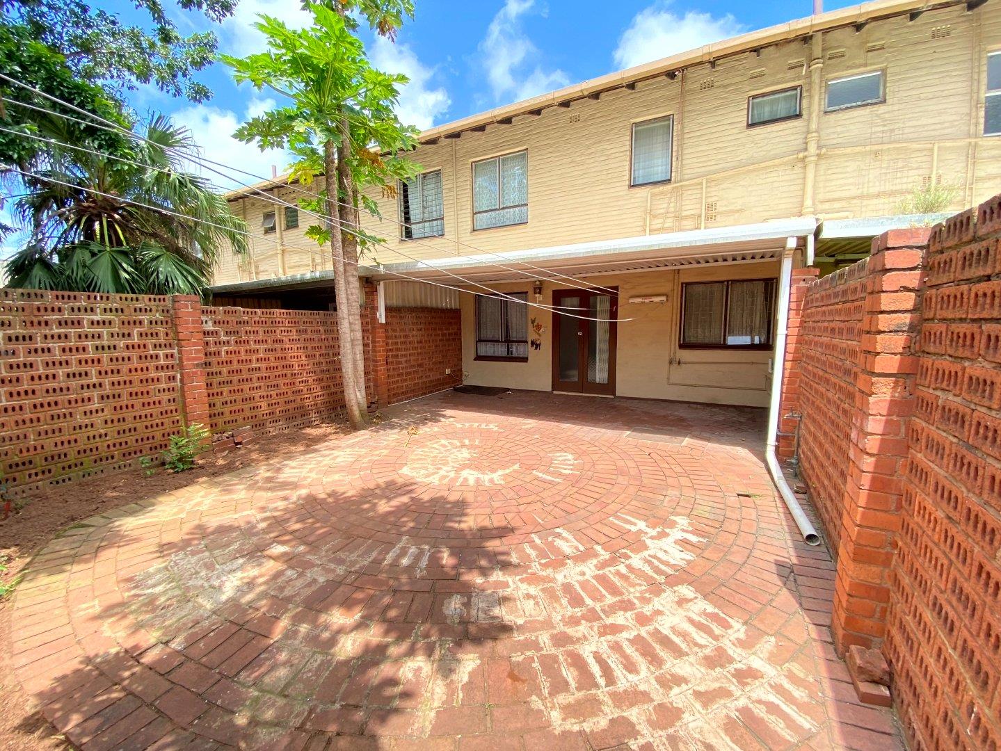 Montclair, Durban Property Property and houses for sale in Montclair