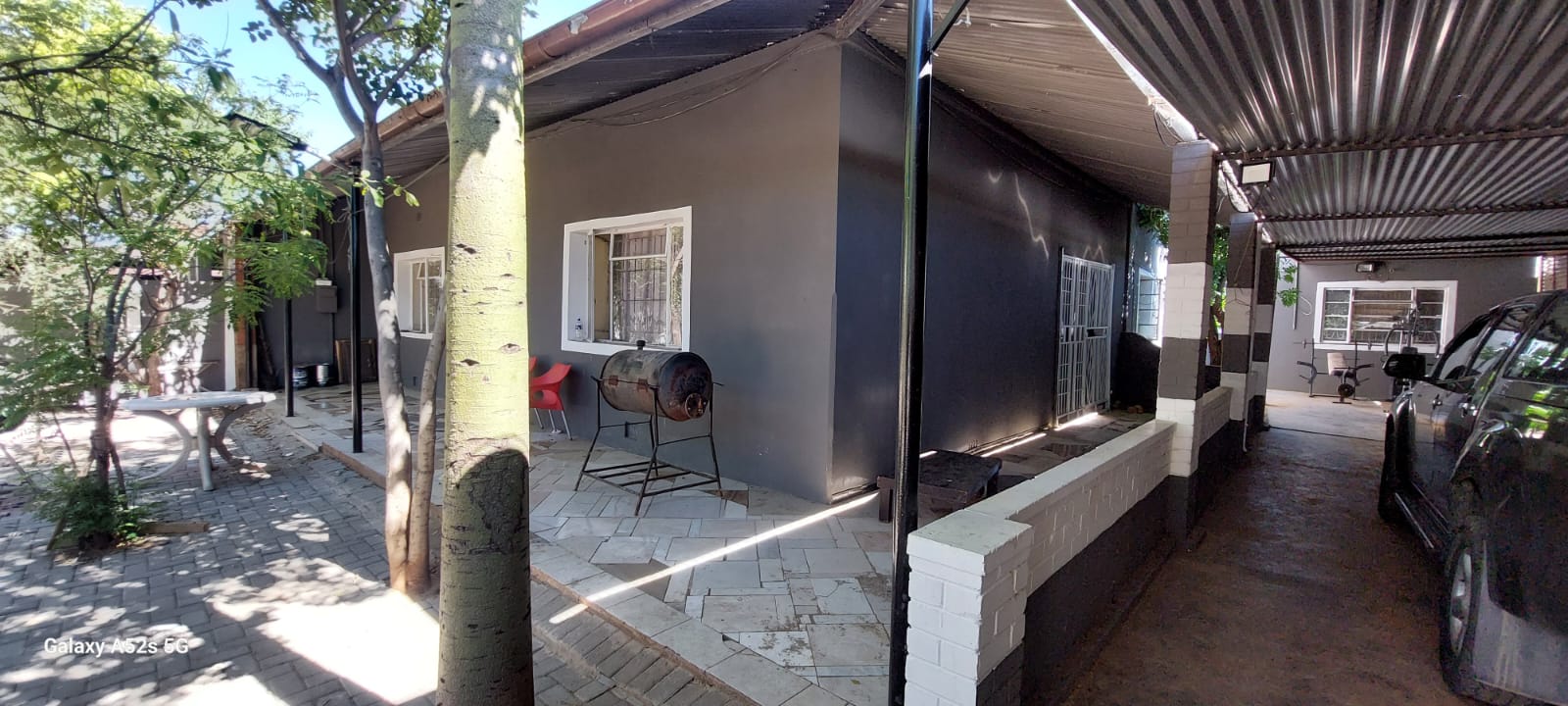 3 Bedroom House for sale in De Beers P24113879172