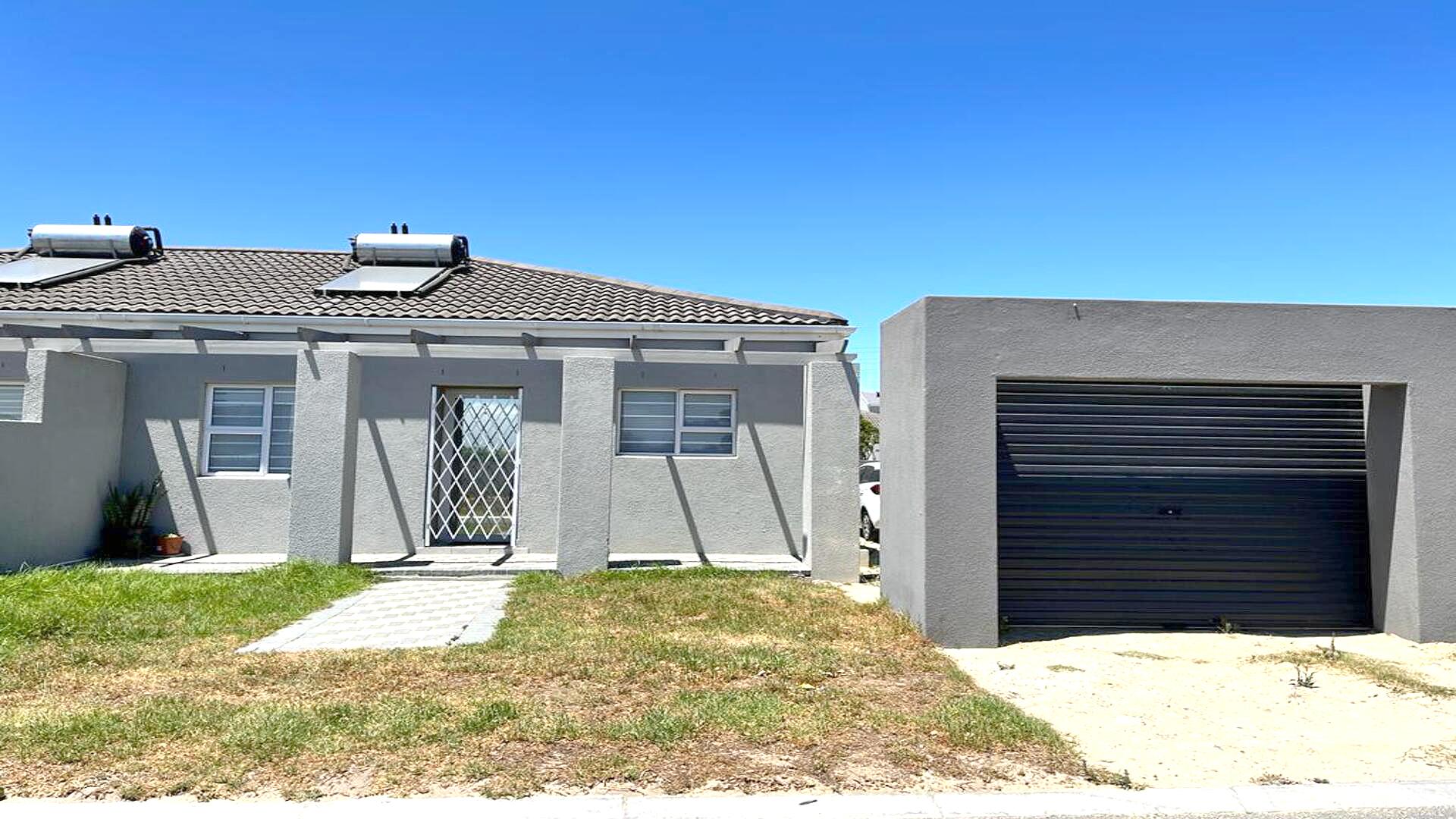 Sunset Glen Property Property and houses for sale in Sunset Glen