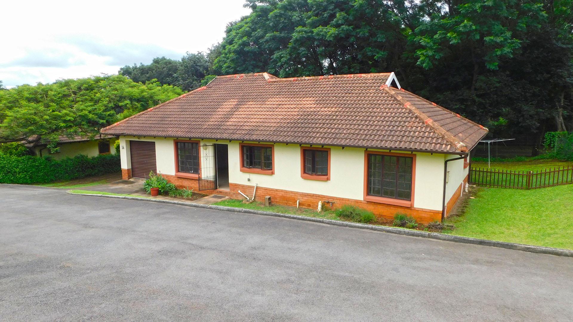 2 Bedroom Townhouse for sale in Lincoln Meade P24113882068