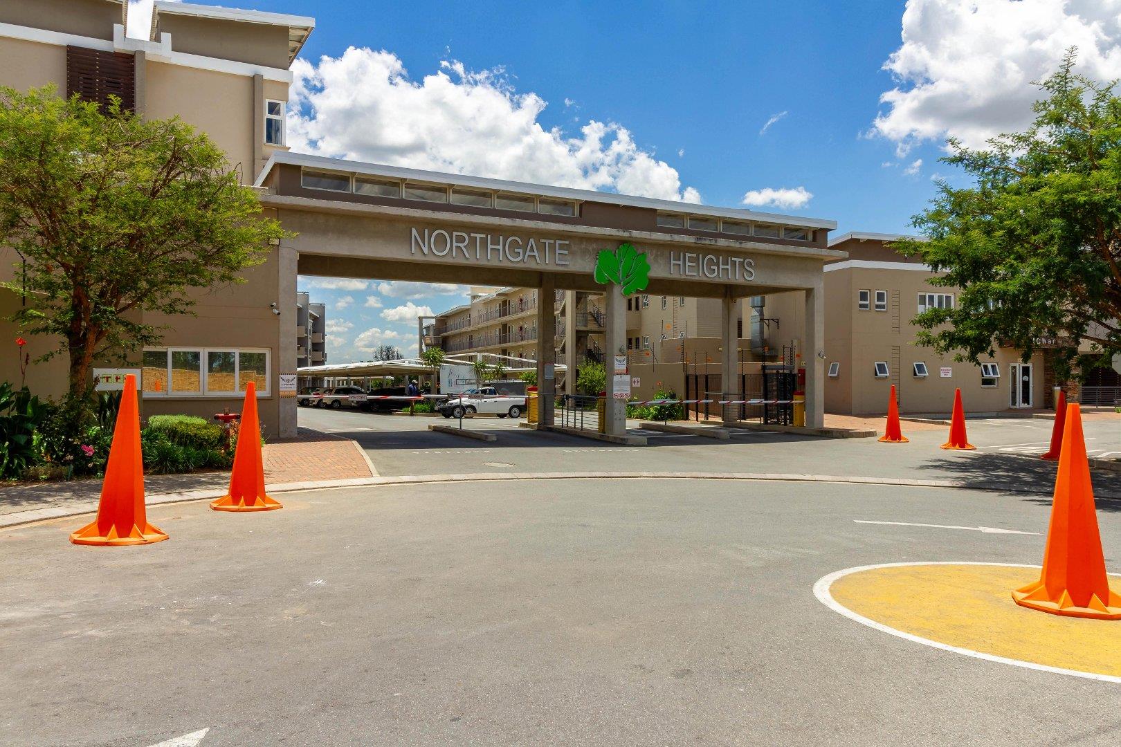 2 Bedroom Apartment / flat for sale in Northgate 33 Montrose Avenue P24113882741