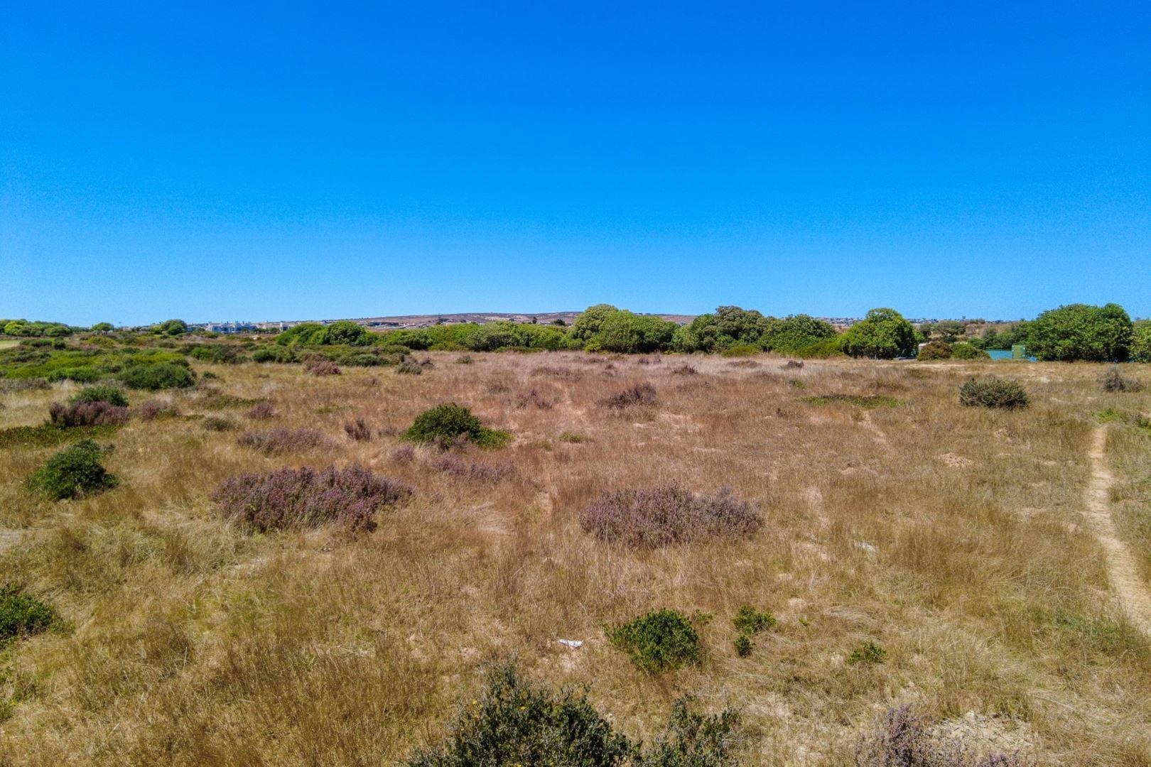 Vacant land / plot for sale in Langebaan Country Estate P24113883477