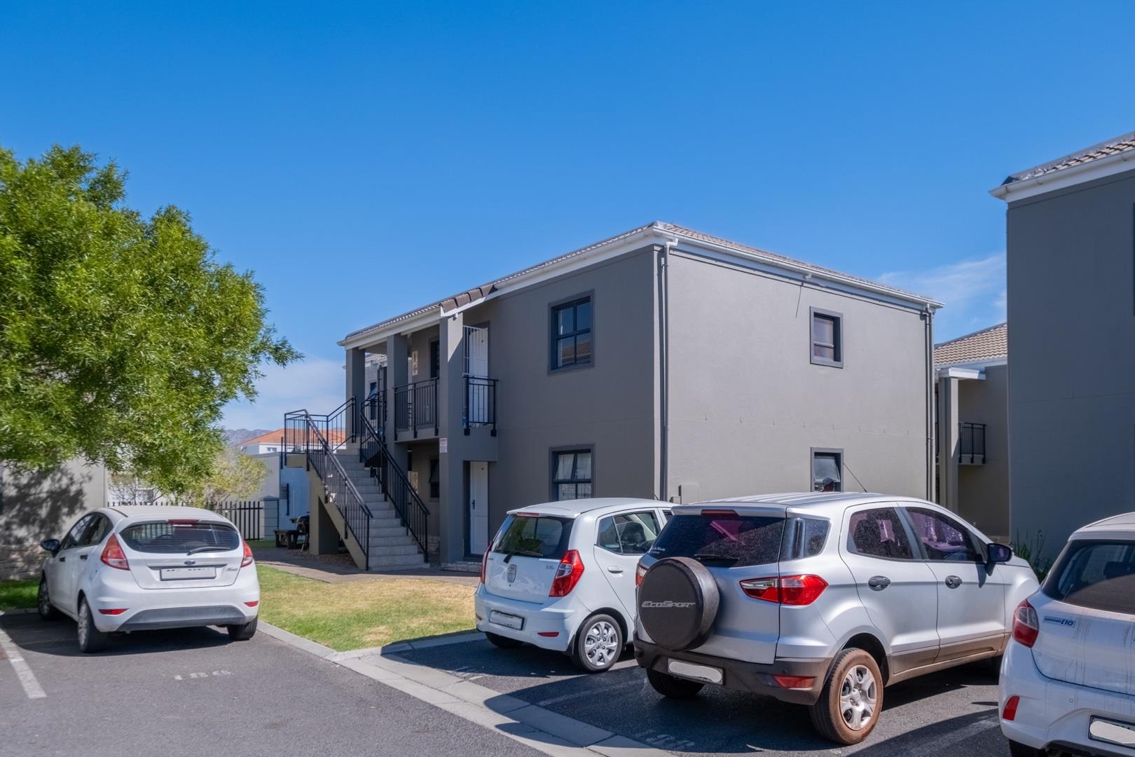 2 Bedroom Apartment / flat for sale in Heritage Park 26 Derrick Drive