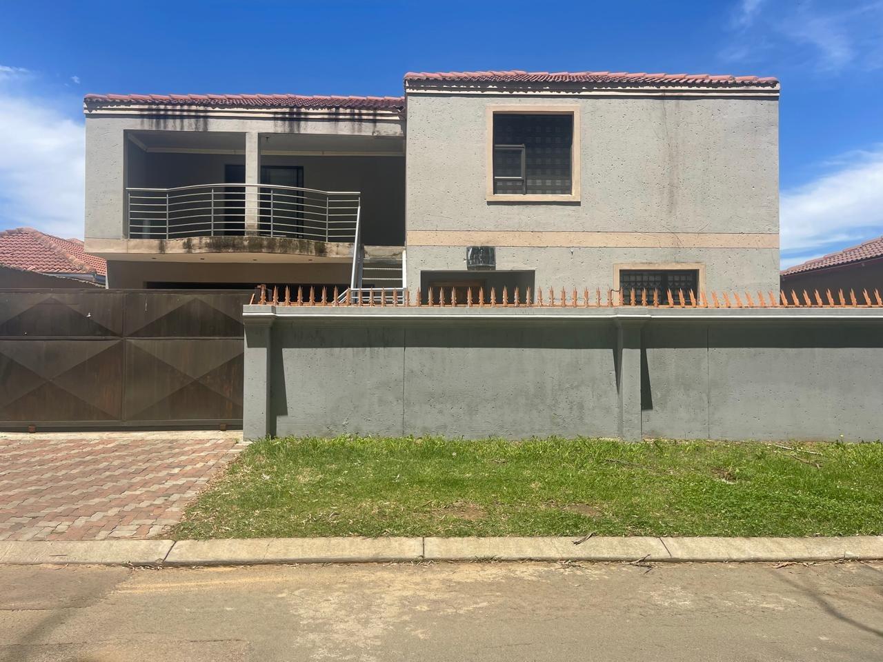 4 Bedroom House for sale in Alveda P24113884598