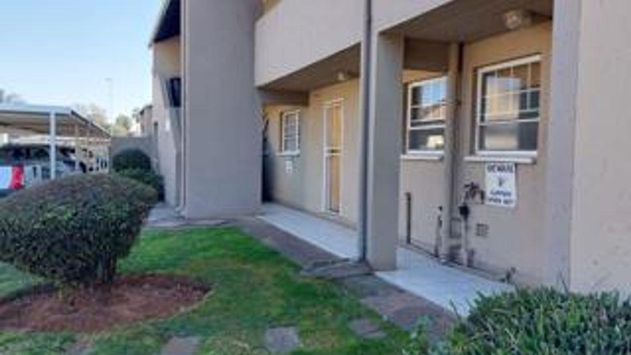 1 Bedroom Apartment / flat for sale in Ravenswood P24113884666