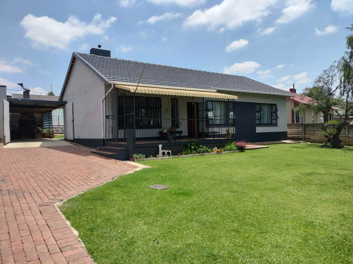 3 Bedroom House for sale in Elsburg P24113884862