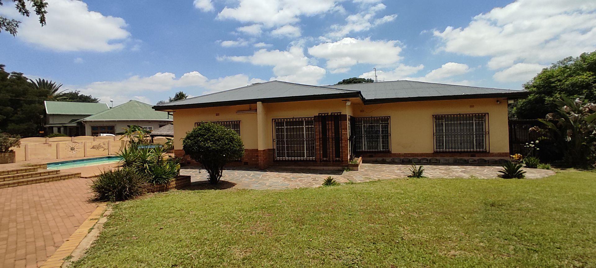 5 Bedroom House for sale in Delville 31 Menin P24113885619