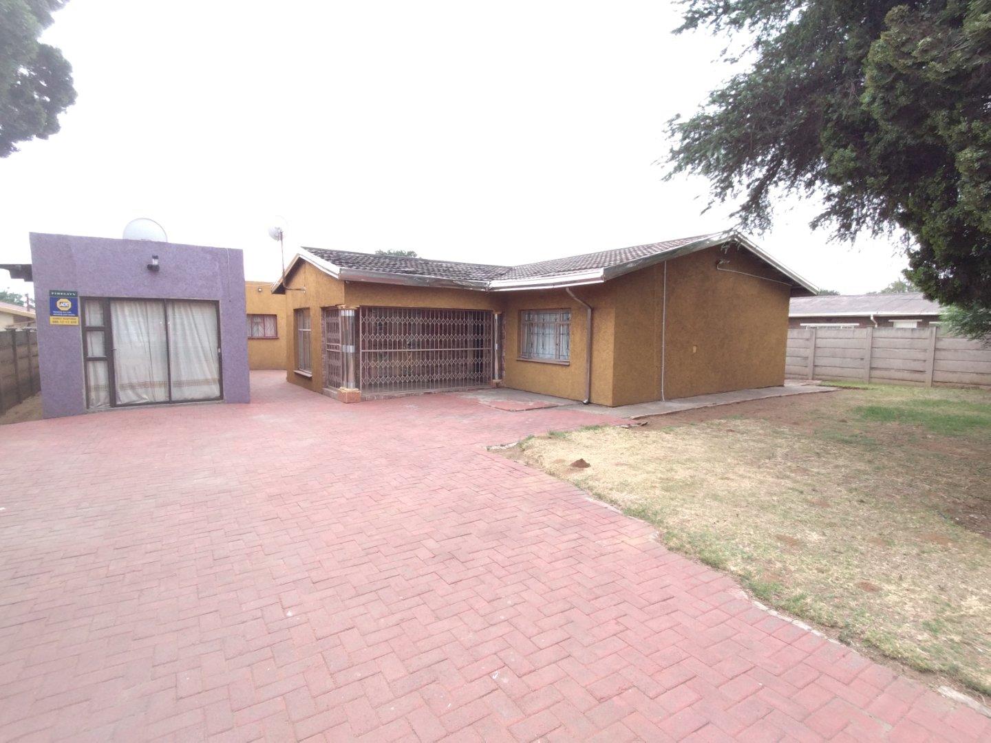 Vanderbijlpark Cw 4 Property Property and houses for sale in