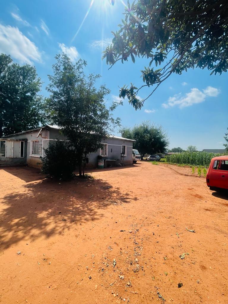 House for sale in Highbury P24113890466