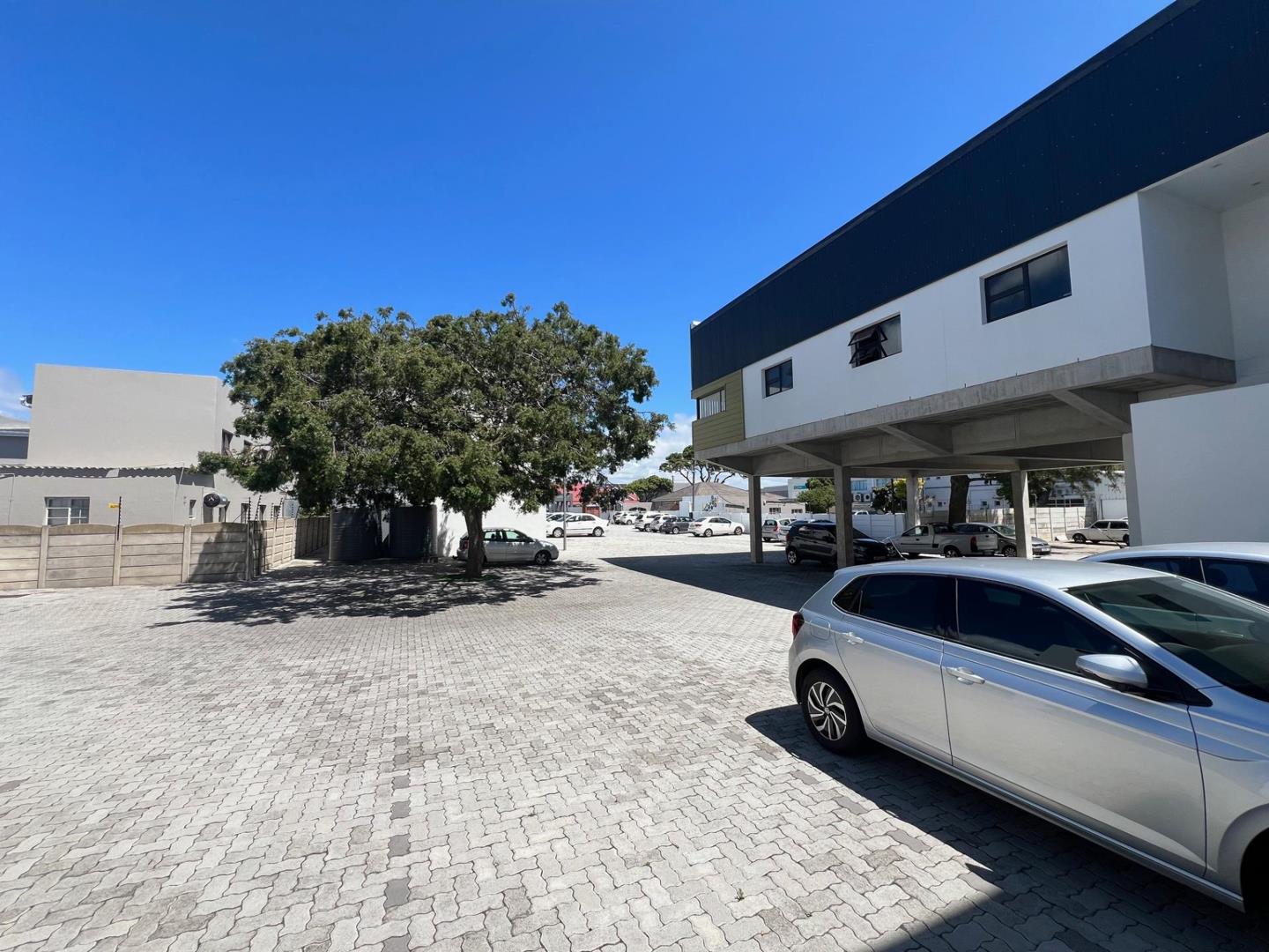 Commercial property to rent in Newton Park 11 Hurd Street P24113891120