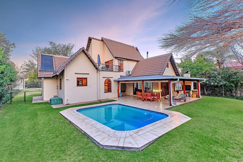 Sunninghill Property Houses for sale in Sunninghill