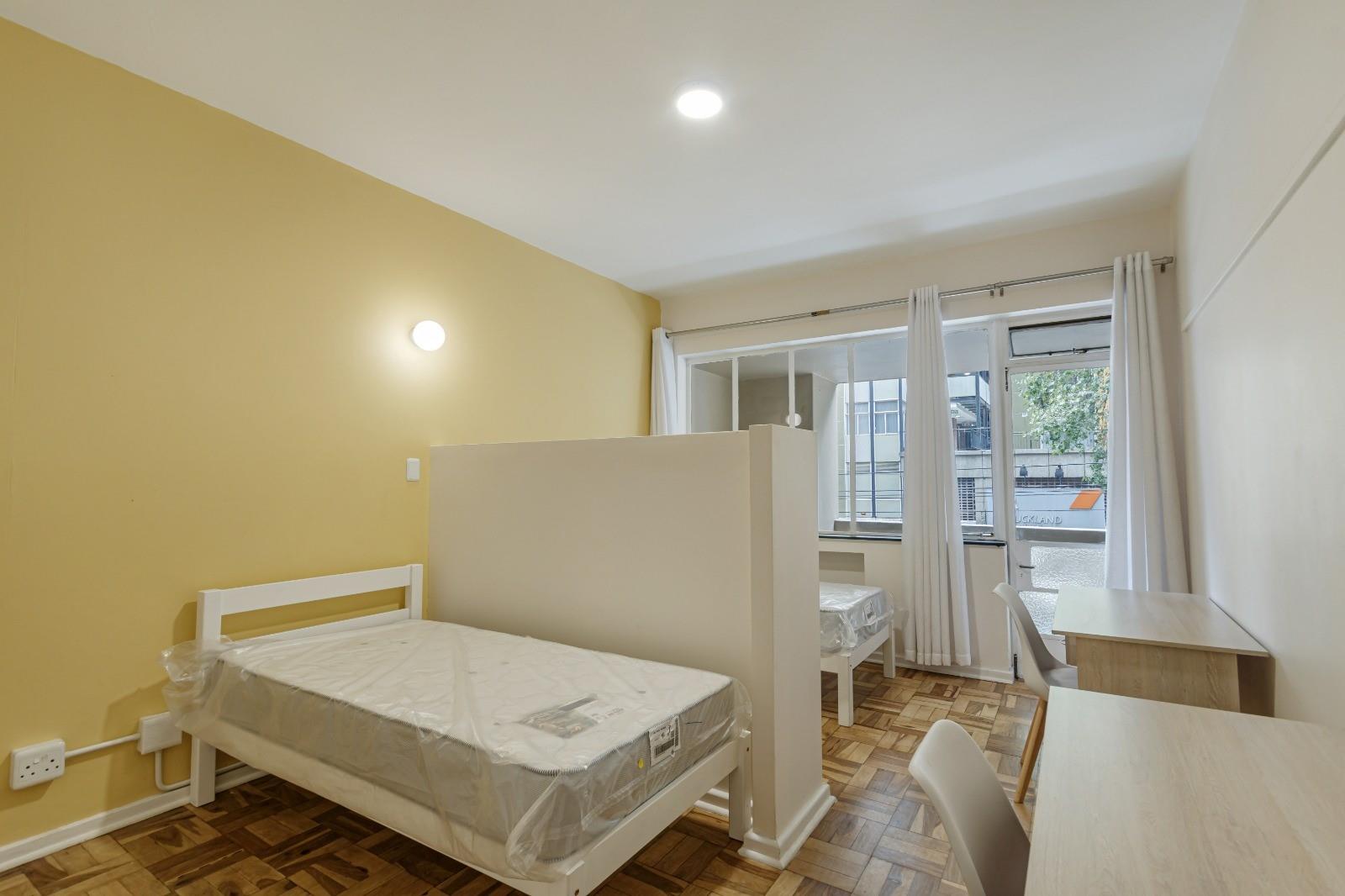 Apartment / flat to rent in Braamfontein 186 Smit Street P24113891932