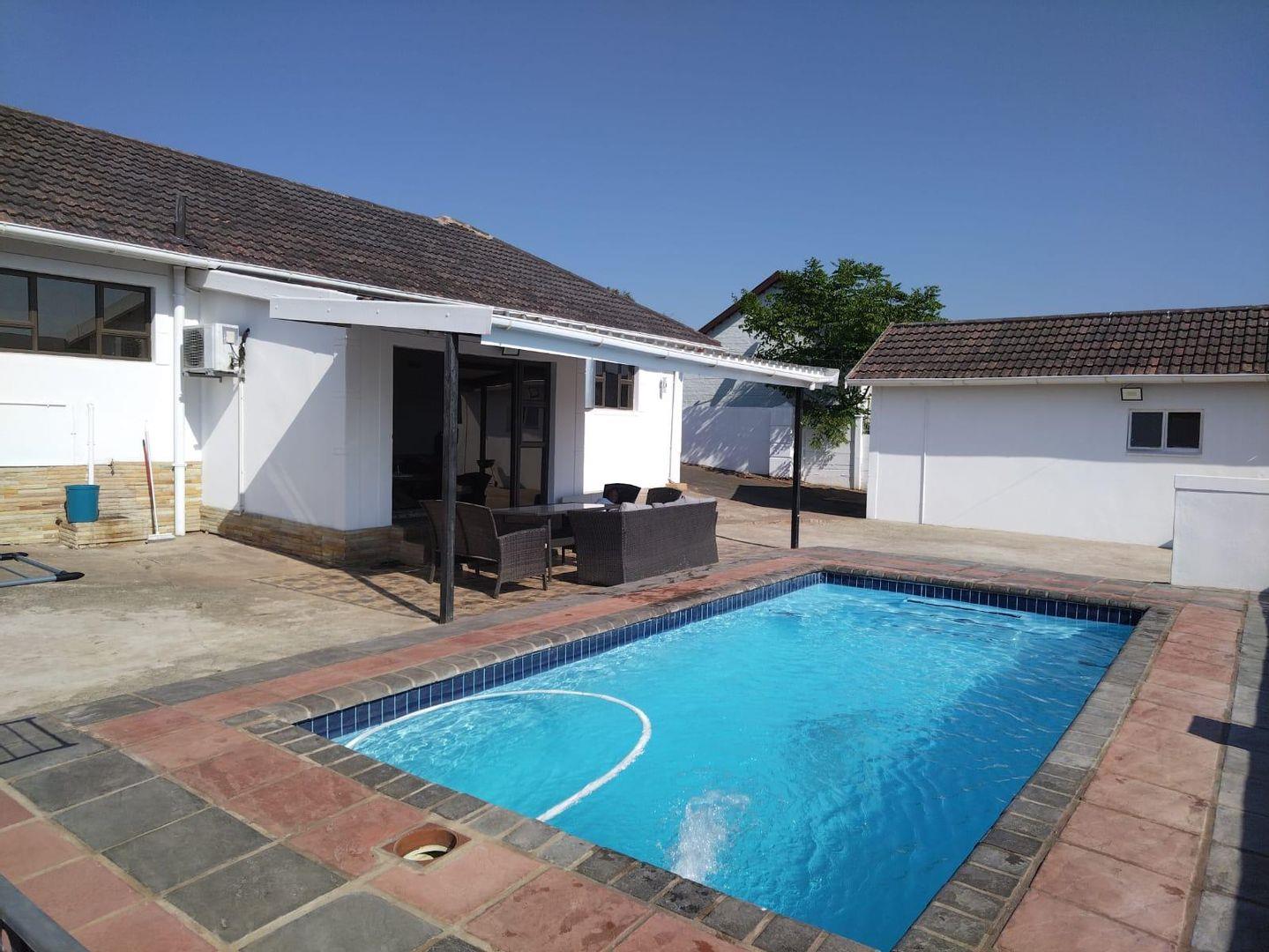 3 Bedroom House for sale in Bisley P24111842219