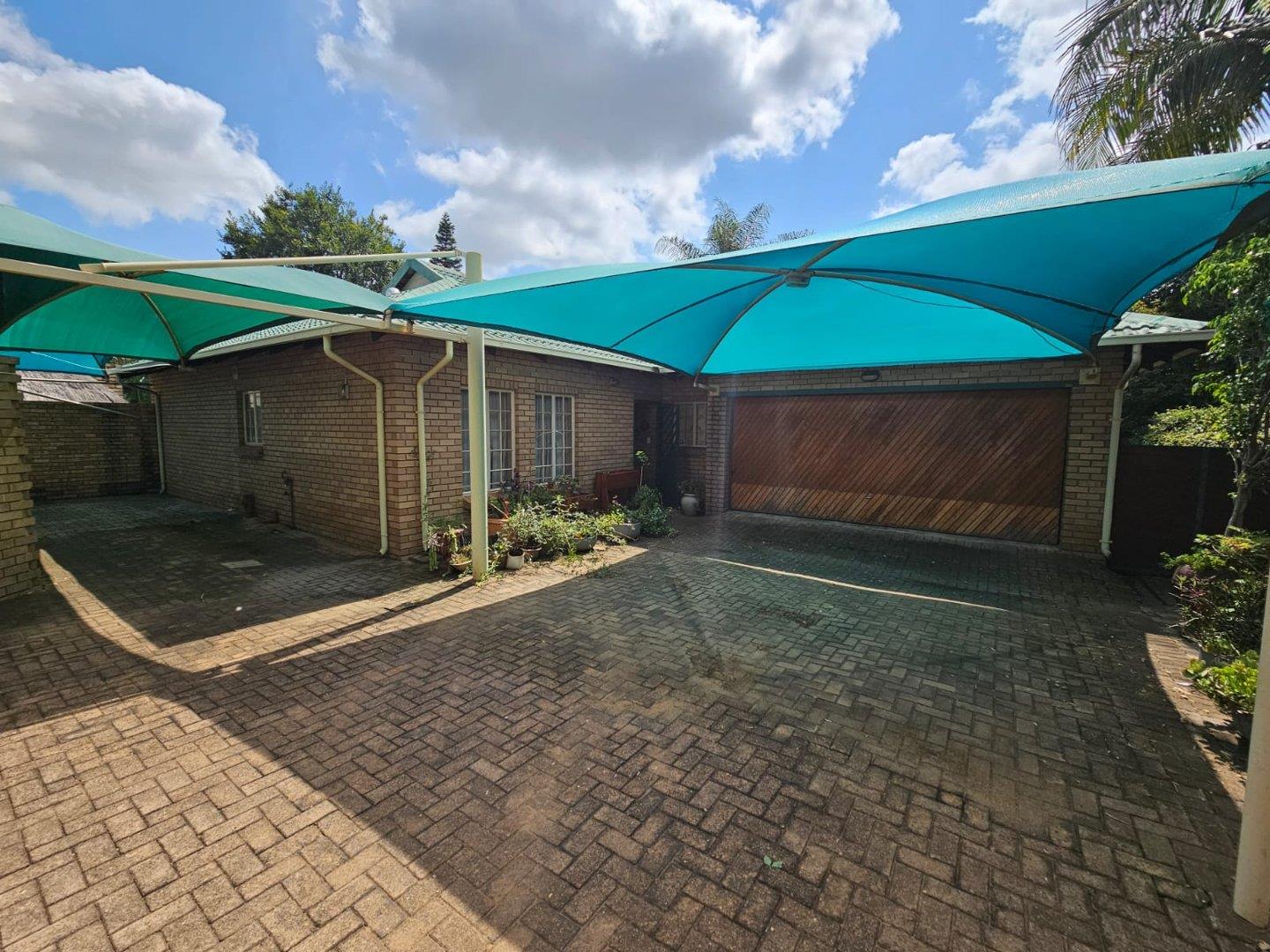 3 Bedroom House for sale in Montana Park Nr 176 Hadeda Street, Unit 2