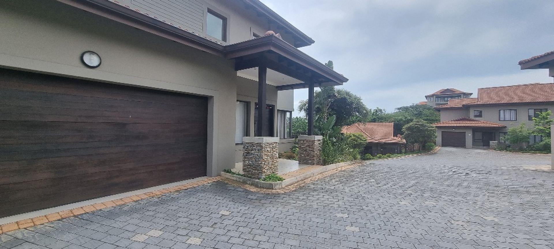 3 Bedroom Apartment / flat for sale in Izinga Estate P24113893865