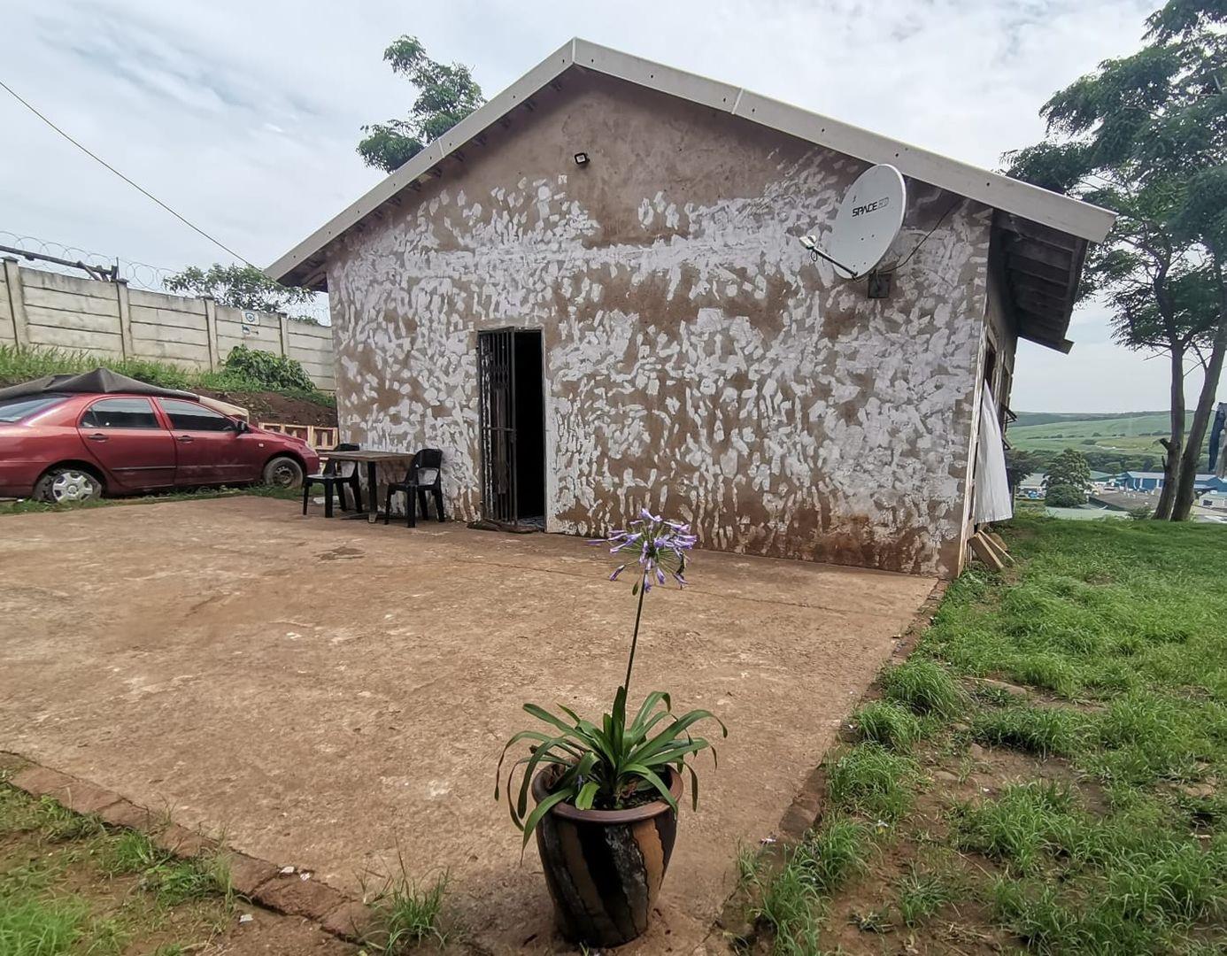 Vacant land / plot for sale in Amanzimtoti P24113894393