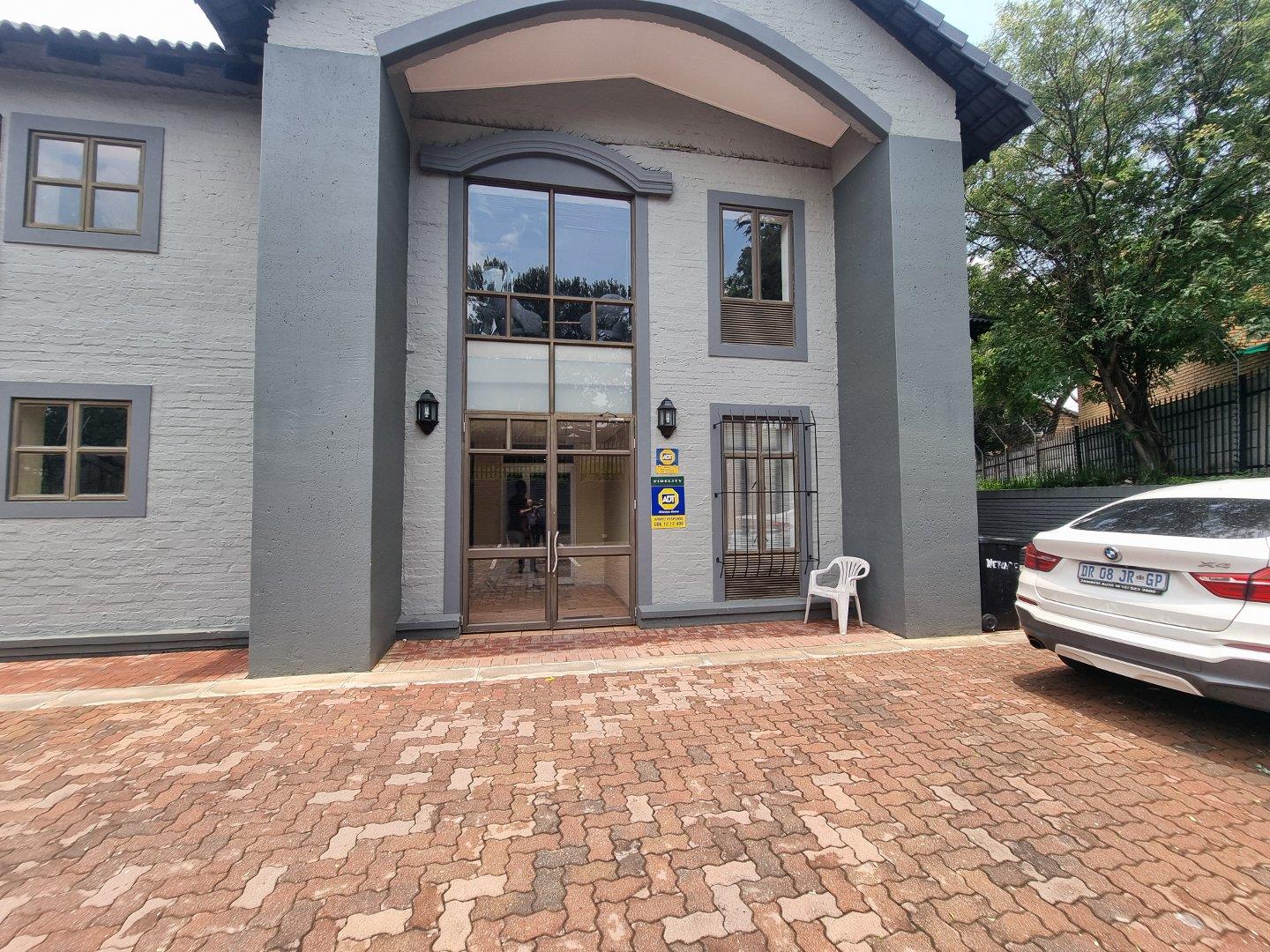 Commercial property to rent in Olivedale 984 Jacaranda Ave