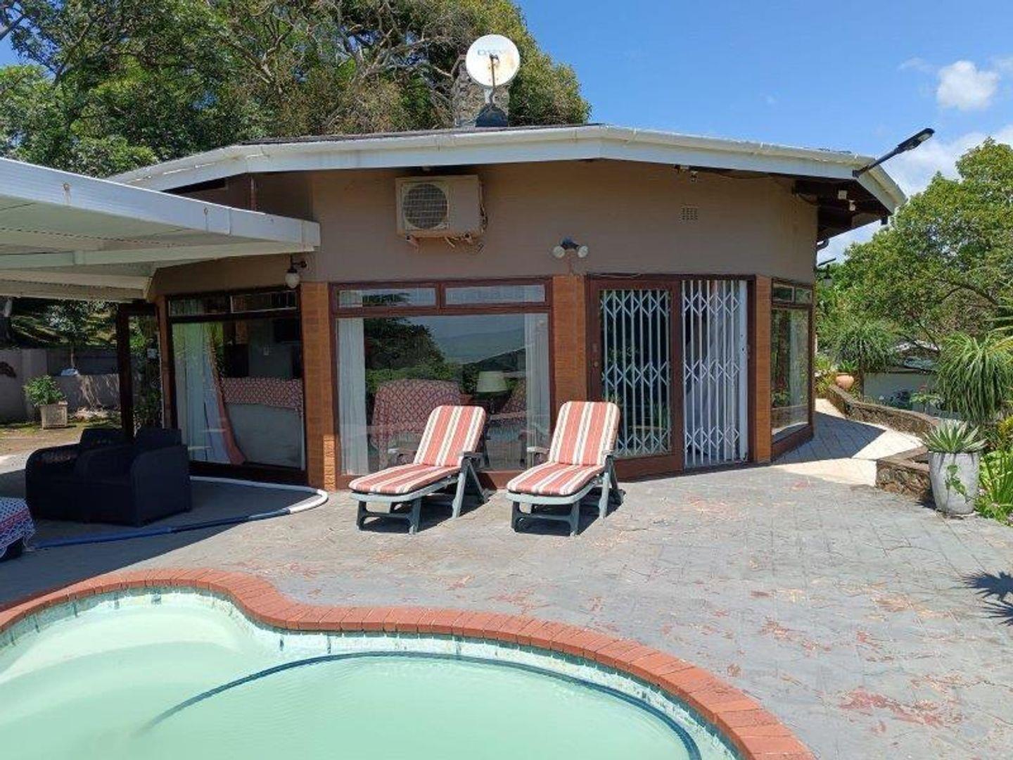 3 Bedroom House for sale in Umkomaas P24113896505