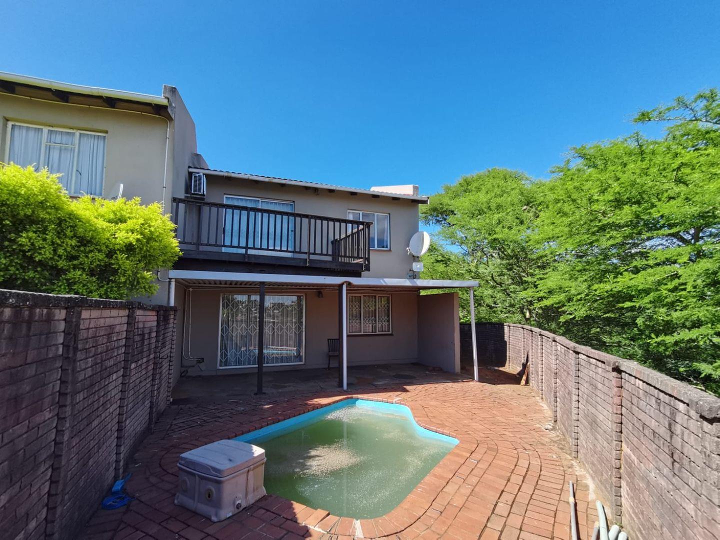 3 Bedroom Townhouse for sale in Bluff 30 Brighton Park, 91 Kingsley