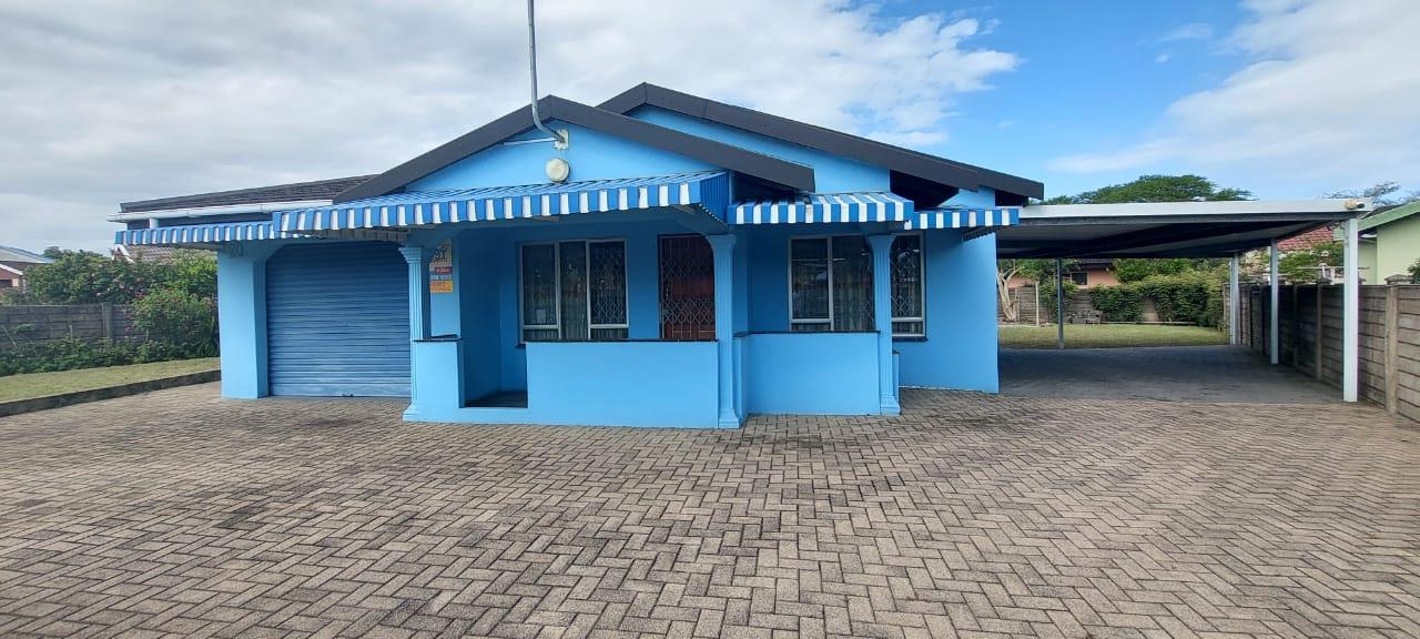 3 Bedroom House for sale in Brackenham P24113898861