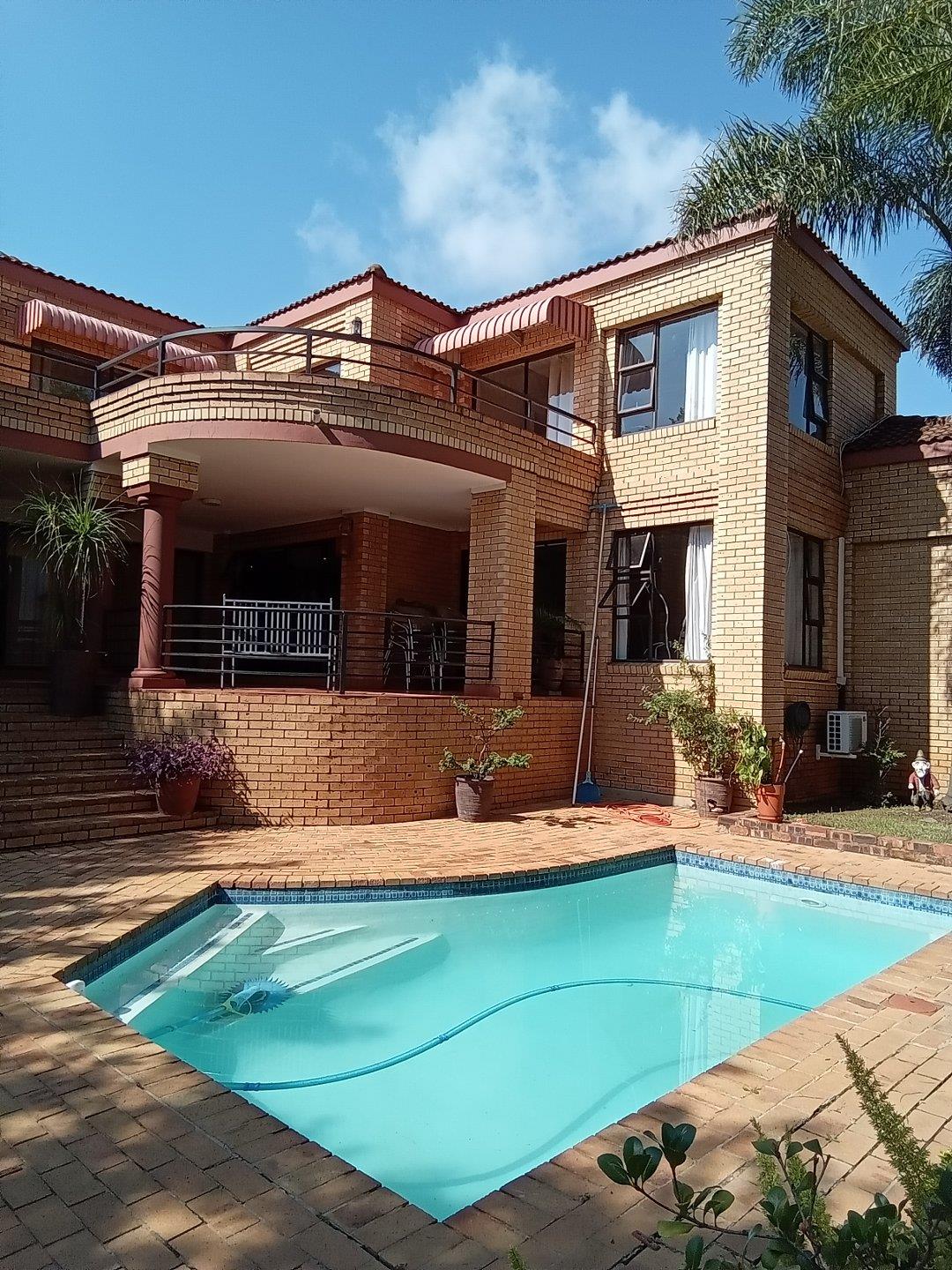 4 Bedroom House to rent in Woodhill Golf Estate P24113899294