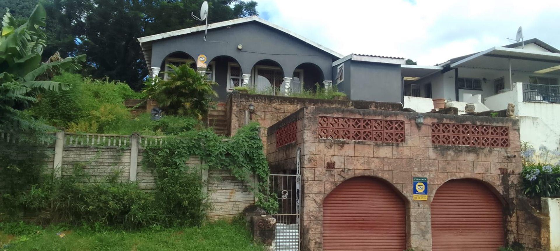 4 Bedroom House for sale in Mobeni Heights P24113899432