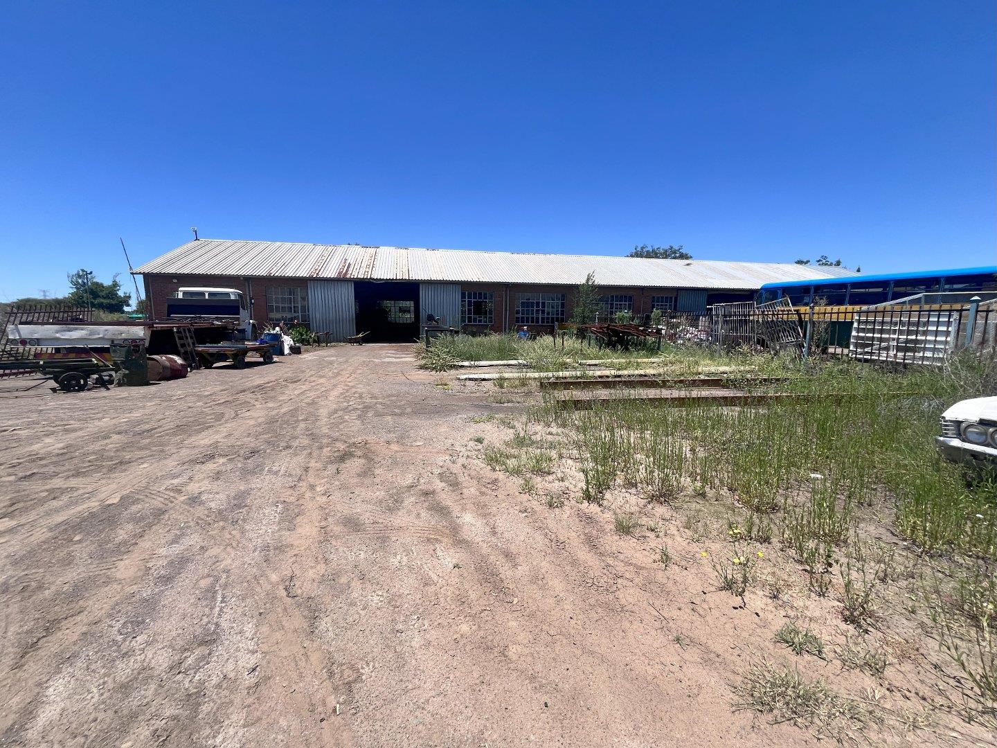 Industrial property for sale in Hamilton P24113899535