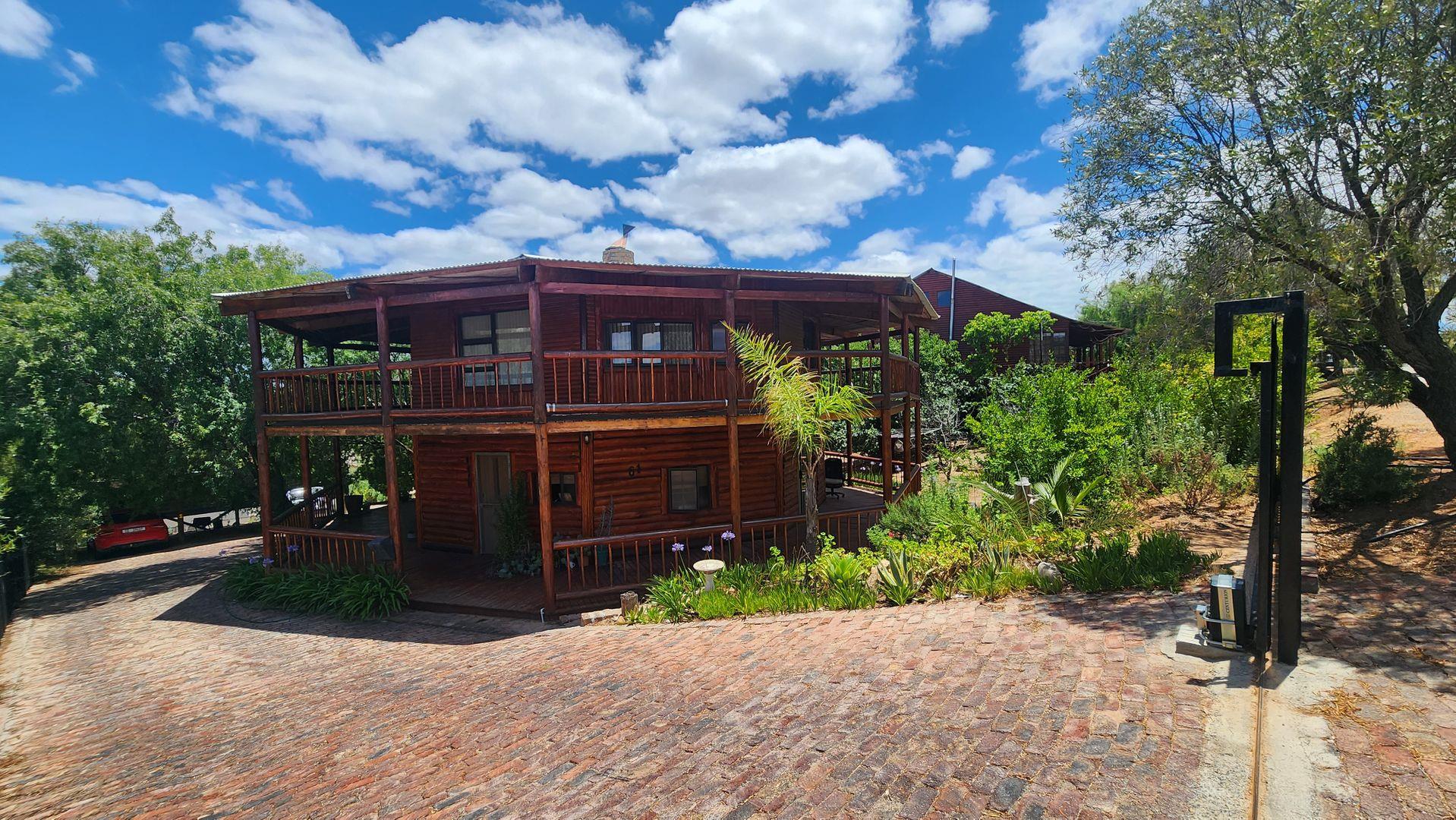 8 Bedroom House for sale in Oudtshoorn North P24113899877